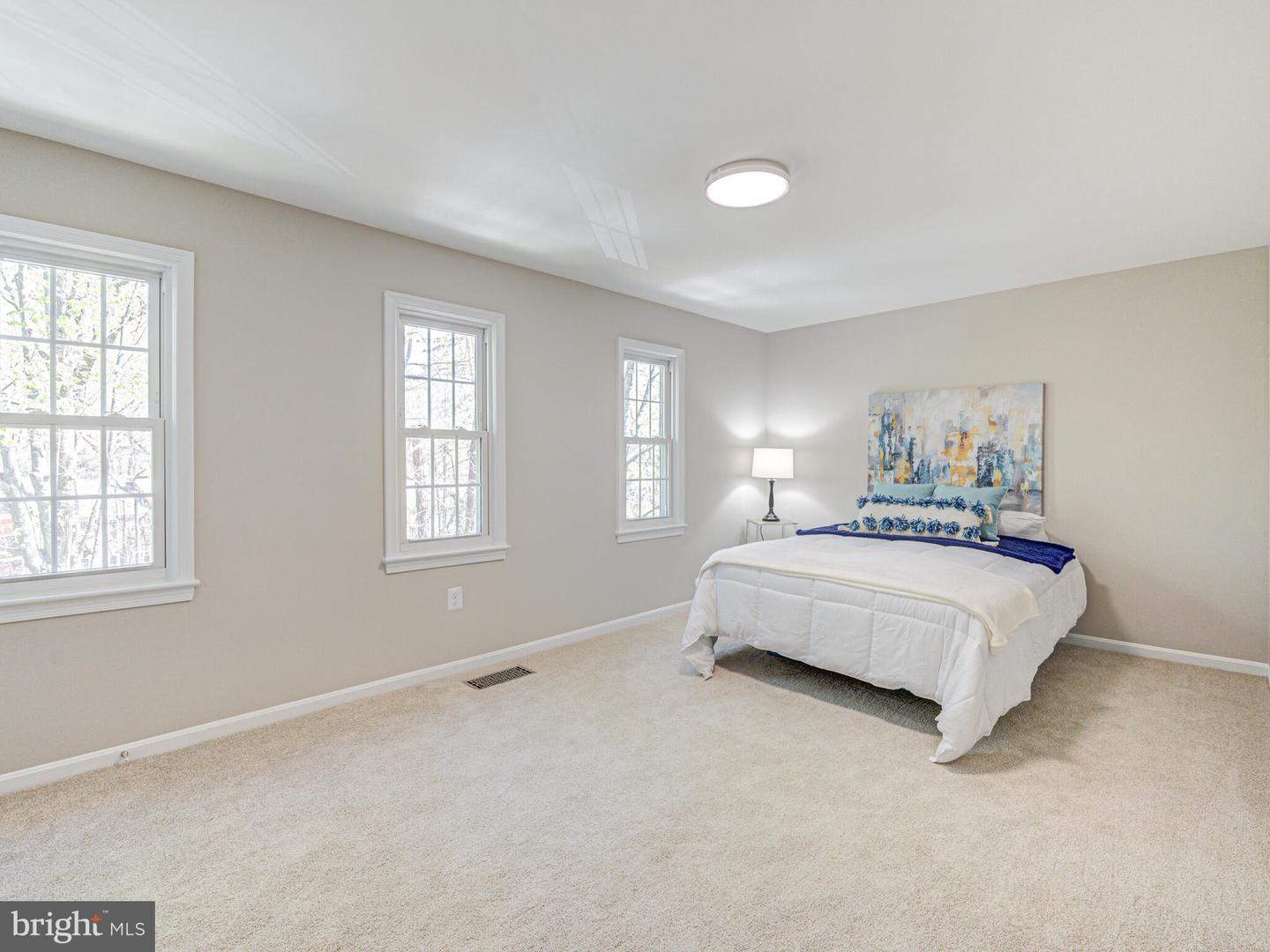 5836 KARA PLACE