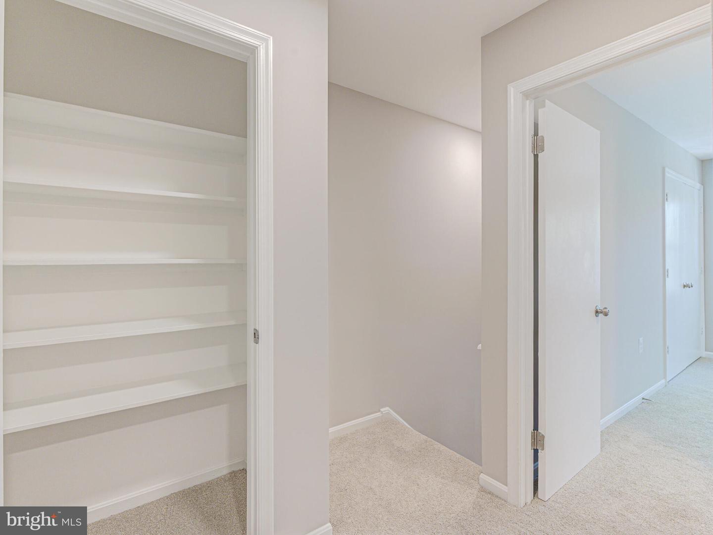 5836 KARA PLACE