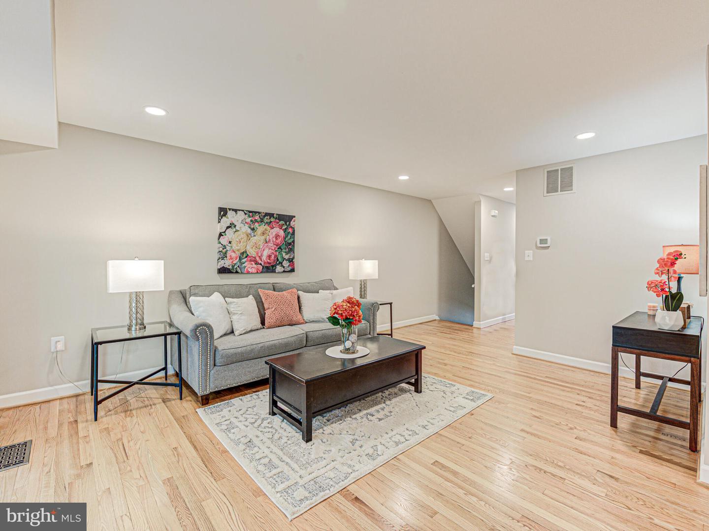 5836 KARA PLACE