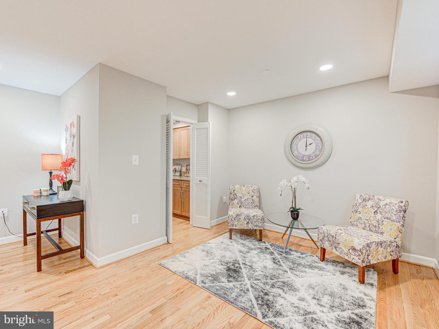 5836 KARA PLACE