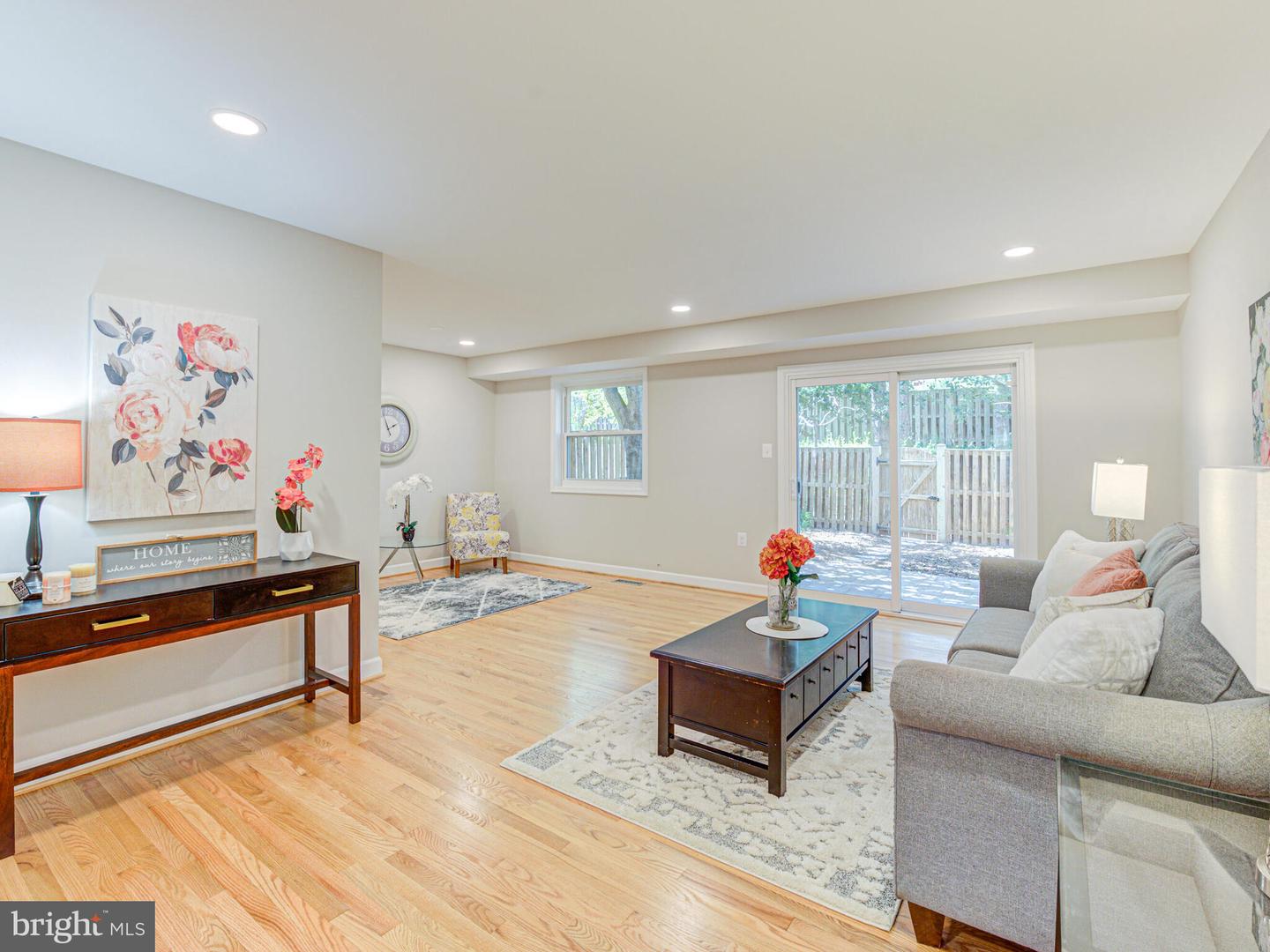 5836 KARA PLACE
