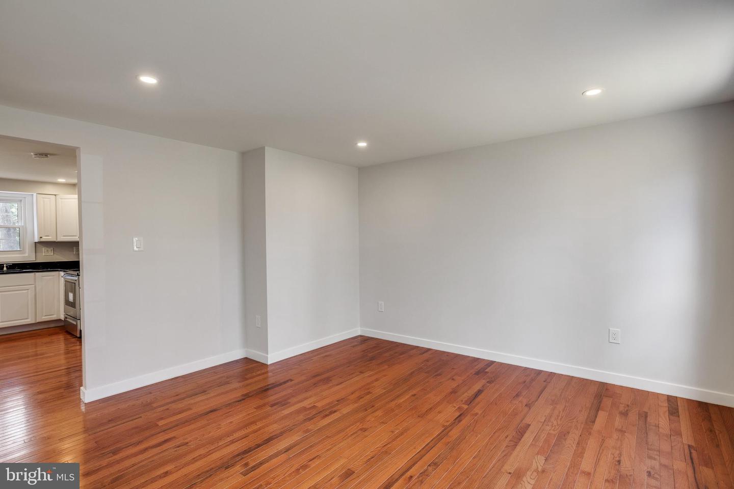 9003 FOX LAIR DRIVE