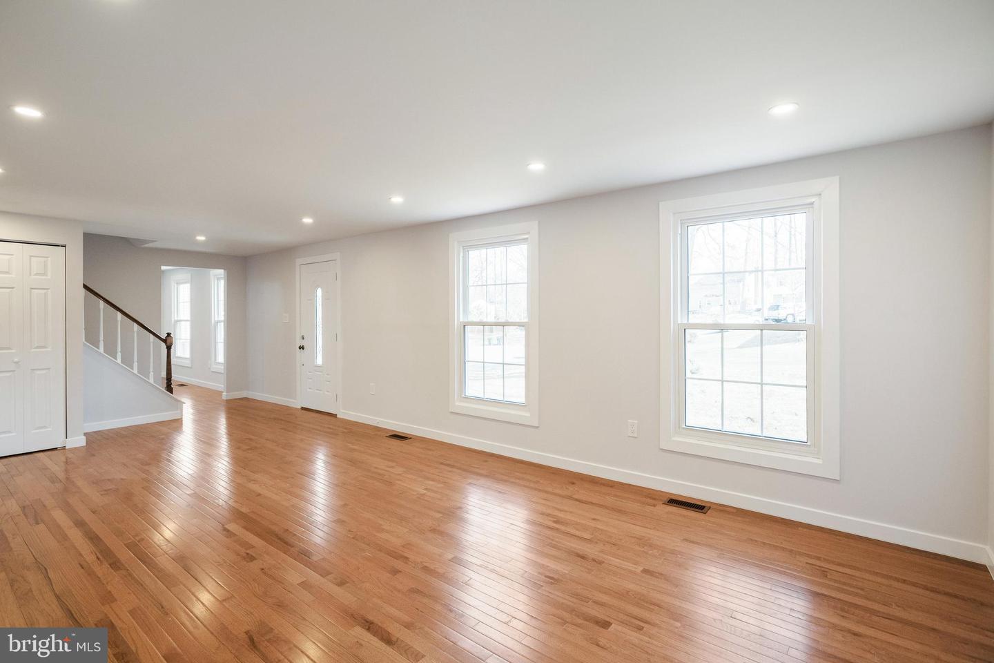 9003 FOX LAIR DRIVE