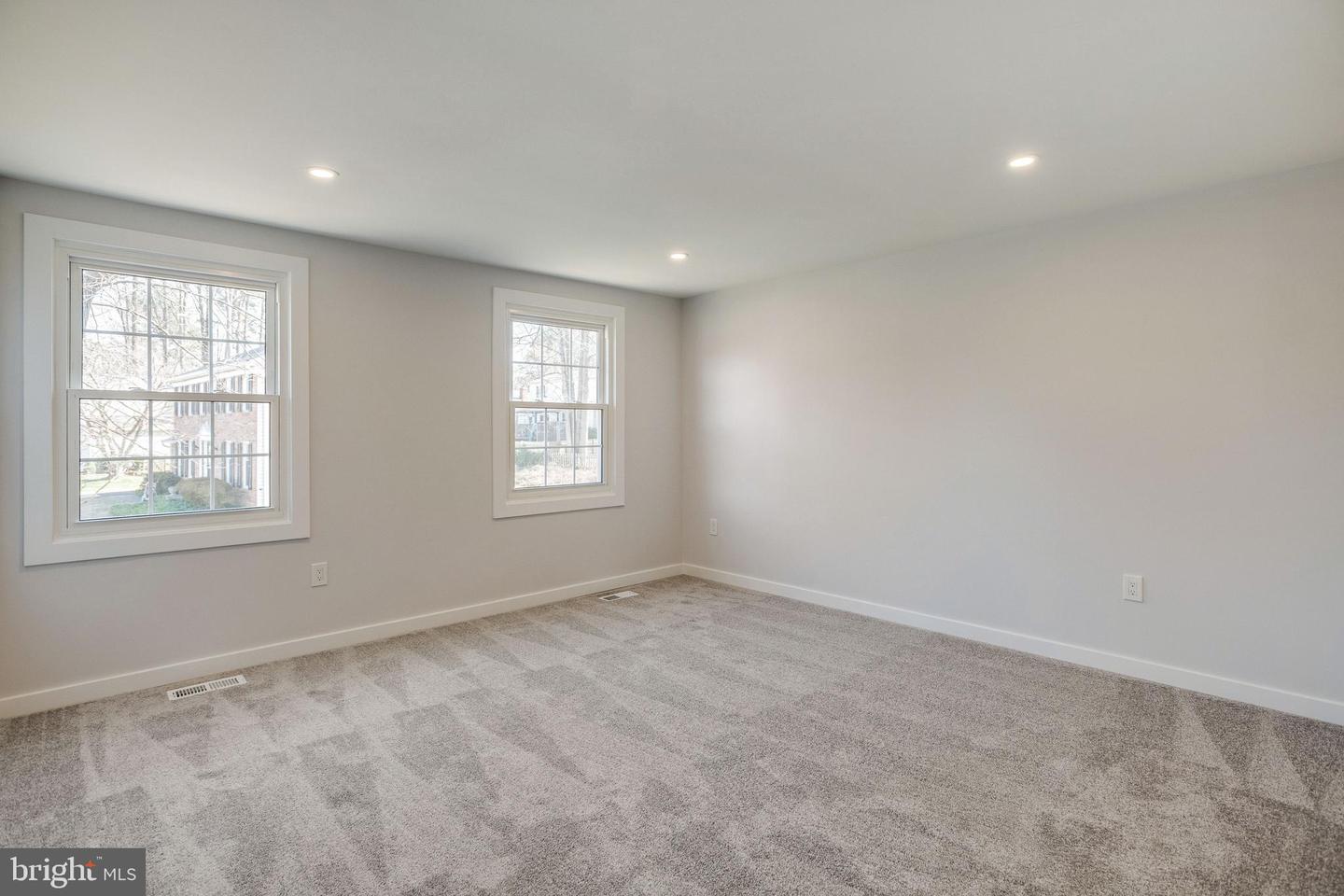 9003 FOX LAIR DRIVE
