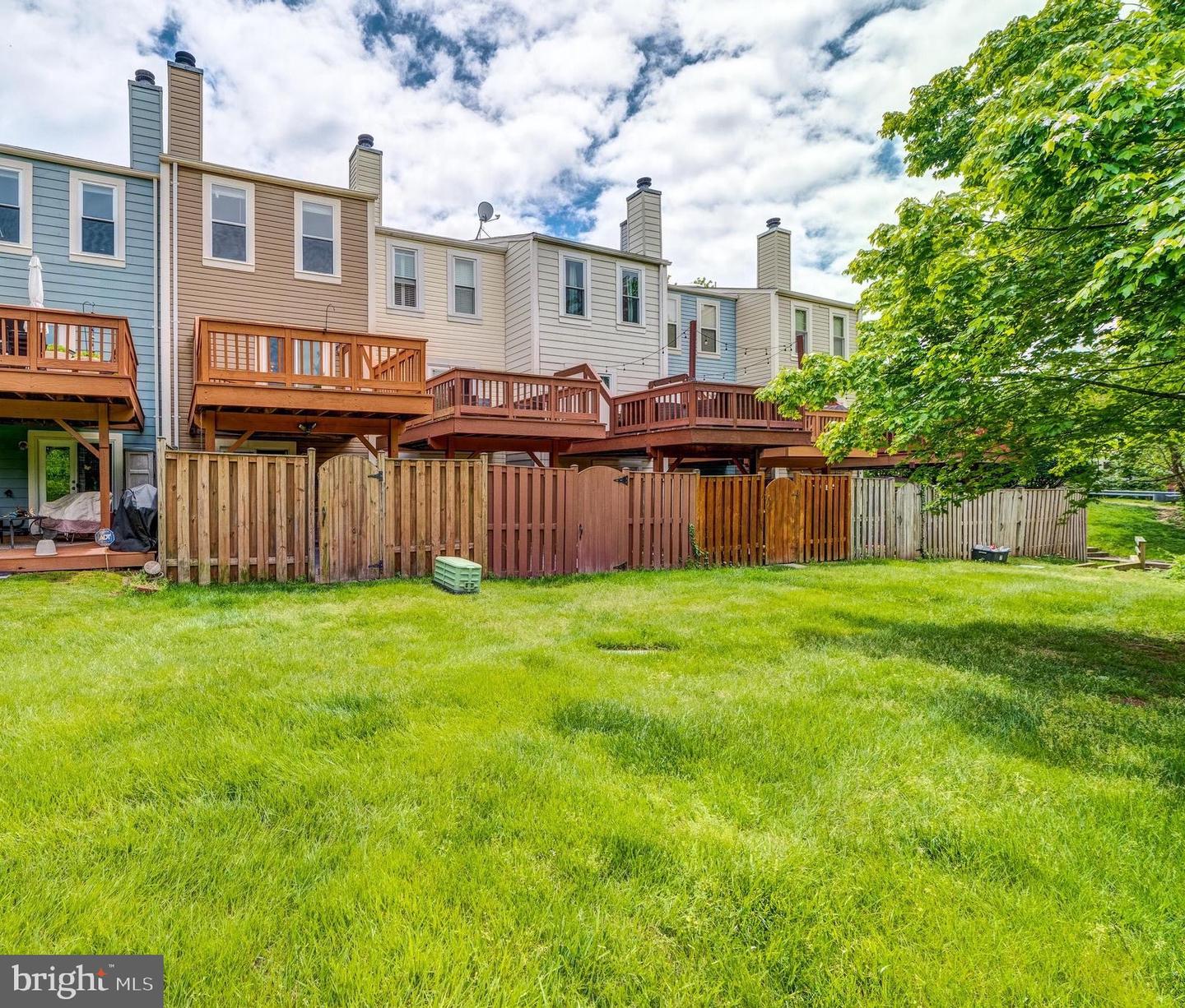 5876 WESCOTT HILLS WAY