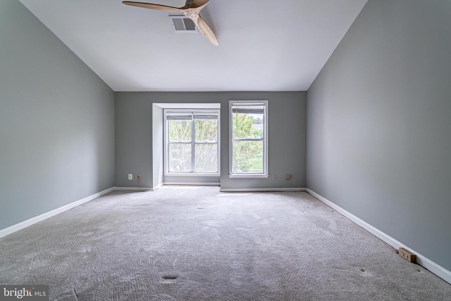 5876 WESCOTT HILLS WAY