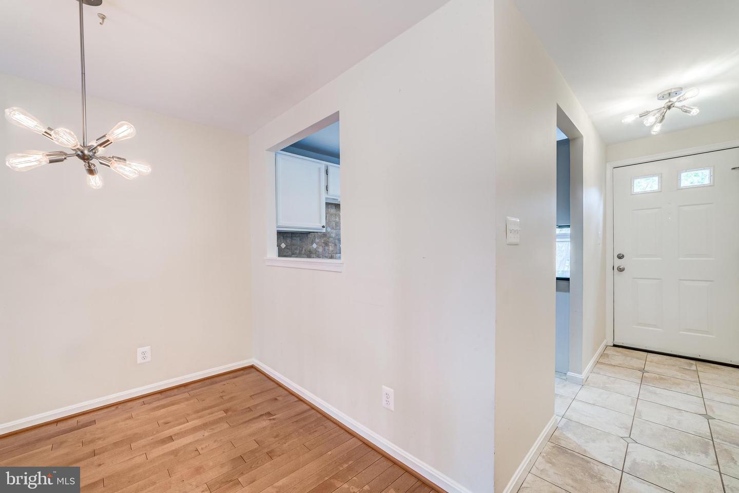 5876 WESCOTT HILLS WAY