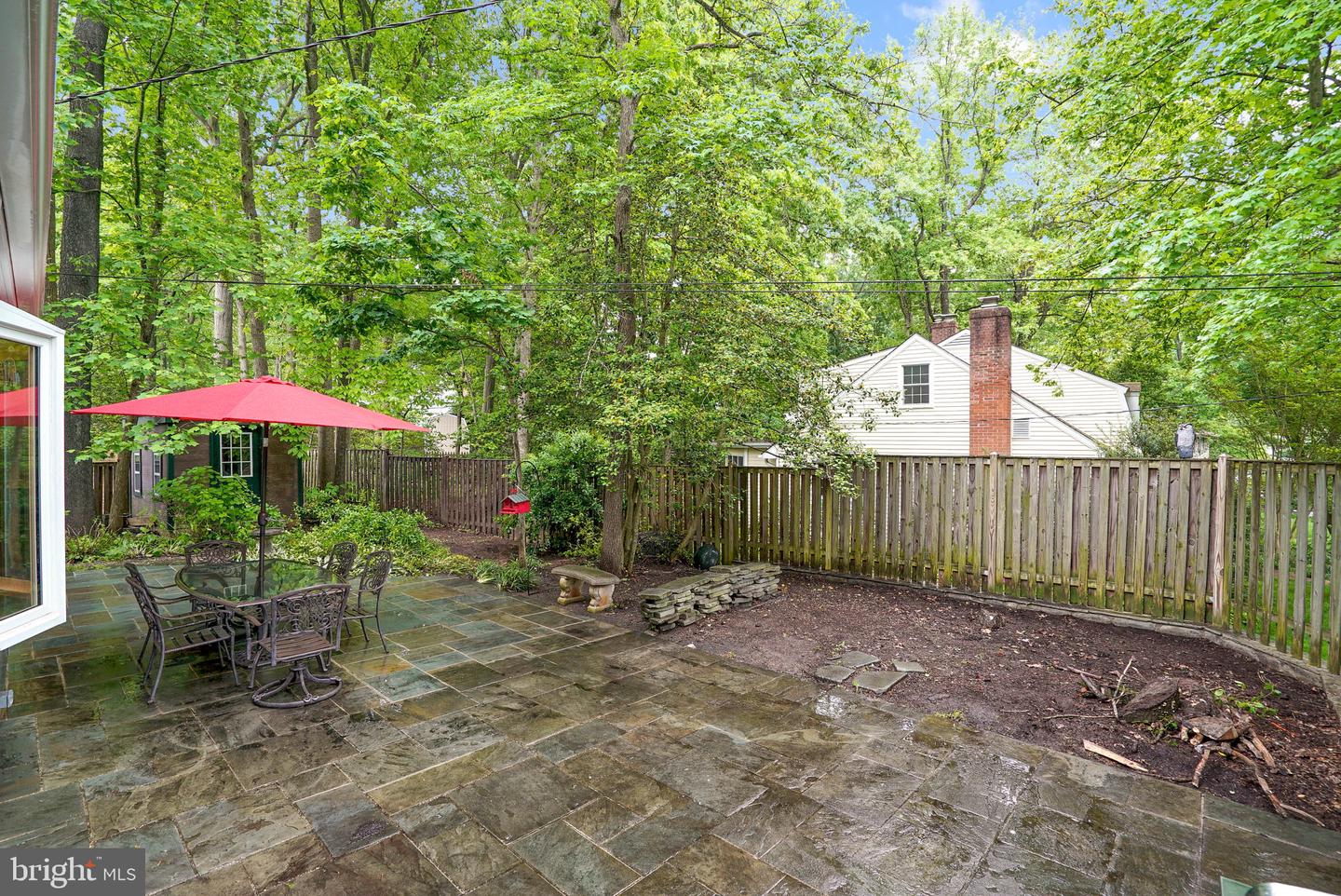 3527 LAUNCELOT WAY