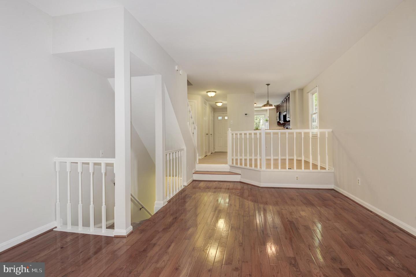 11252 SILENTWOOD LANE