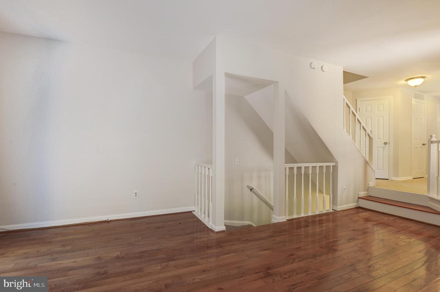 11252 SILENTWOOD LANE