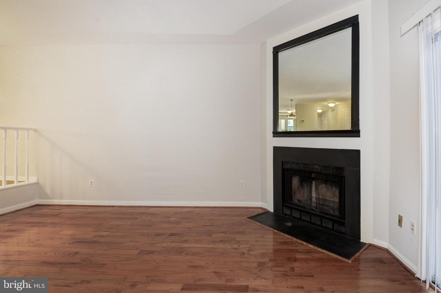 11252 SILENTWOOD LANE