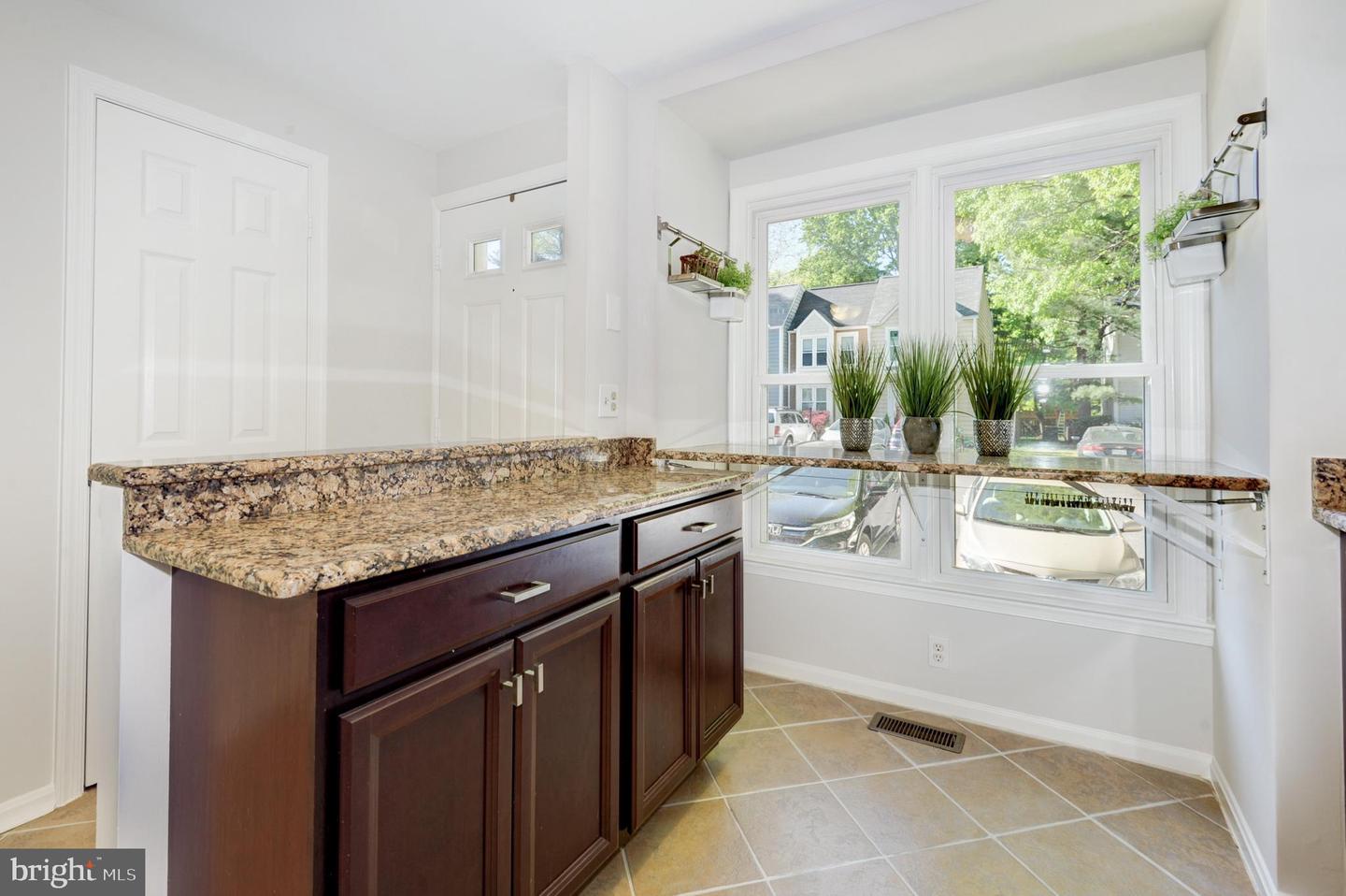11252 SILENTWOOD LANE
