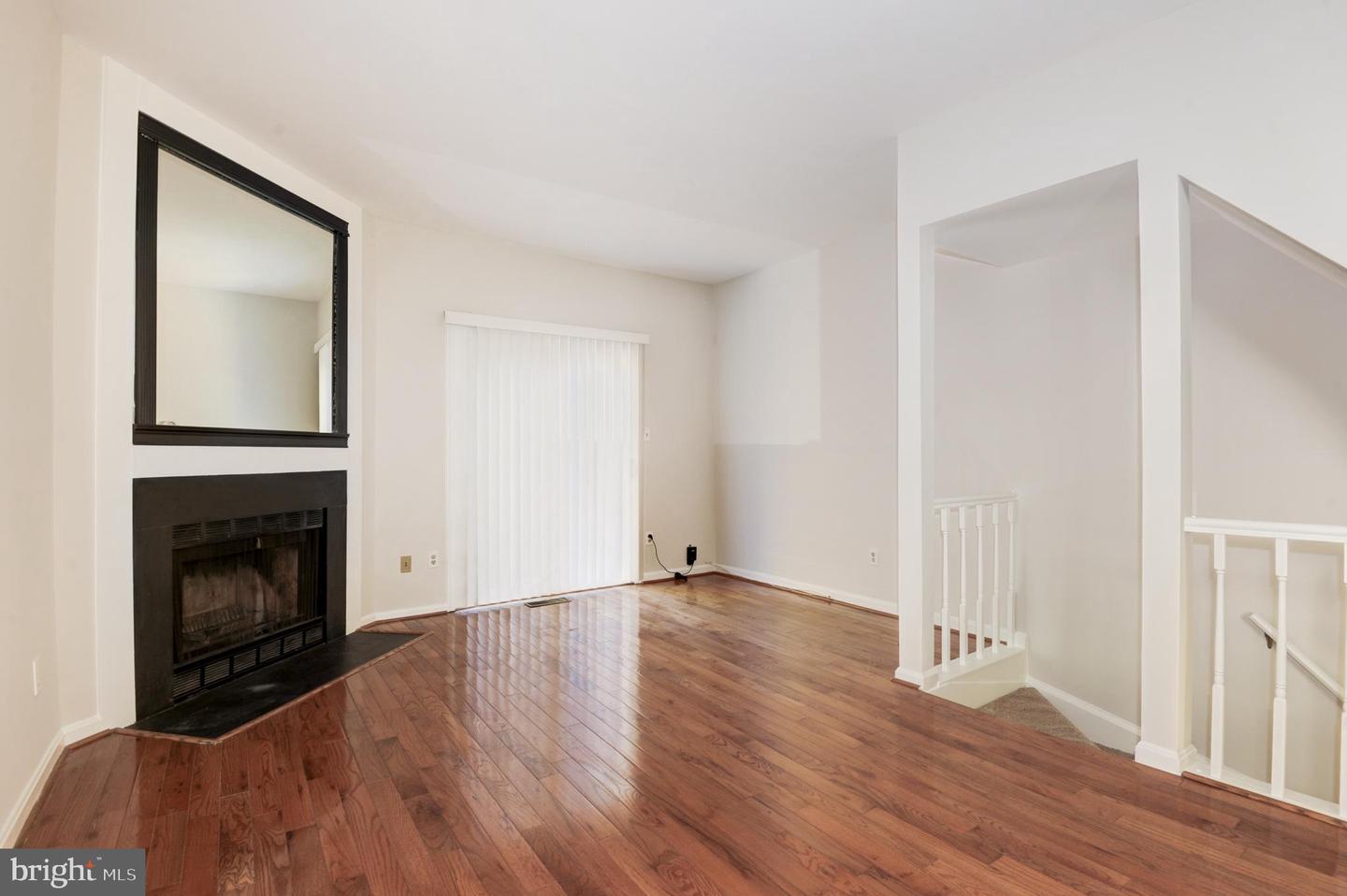 11252 SILENTWOOD LANE
