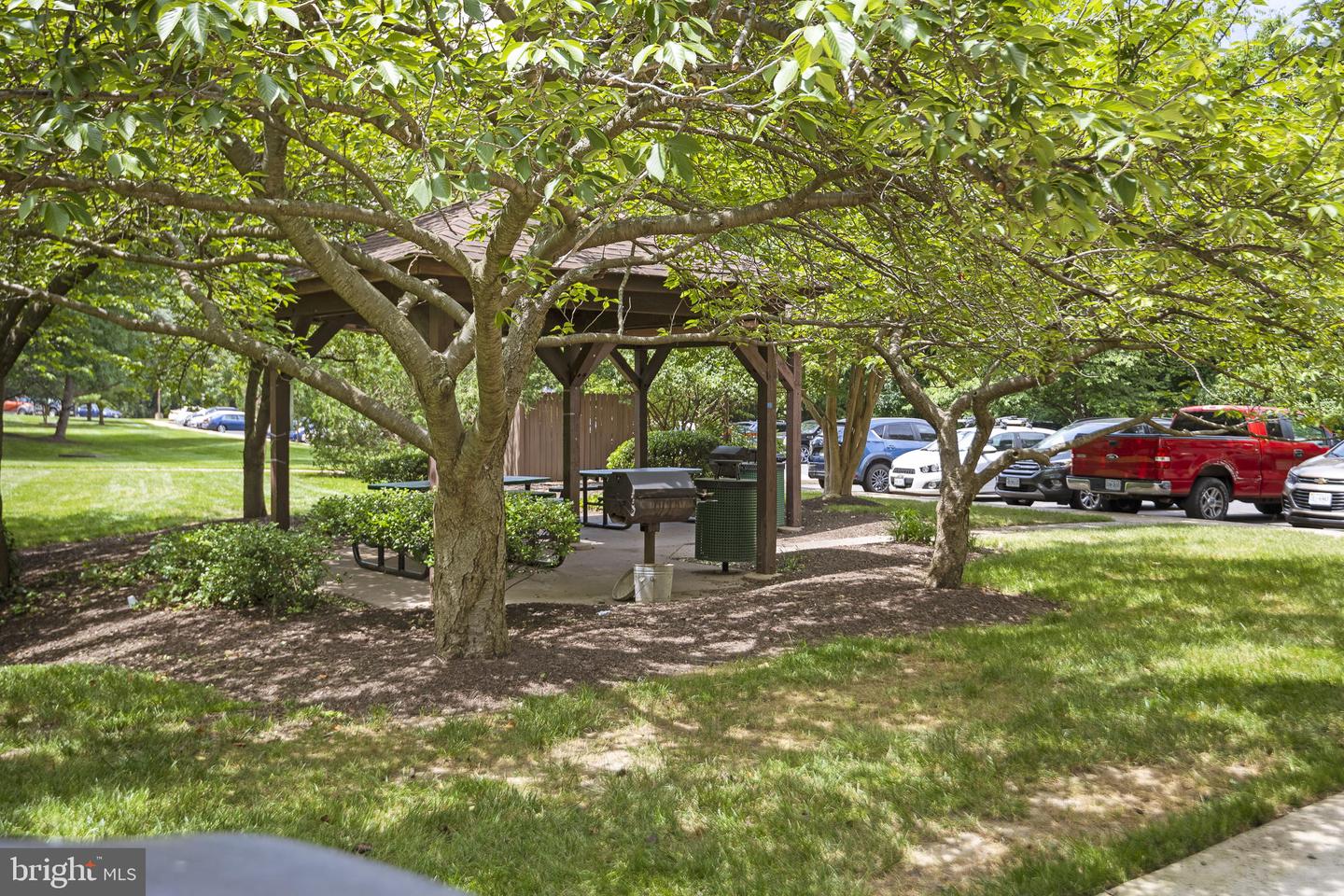 3101 S MANCHESTER STREET Unit: 117