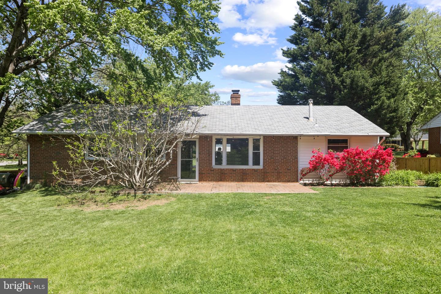 7921 FOOTE LANE