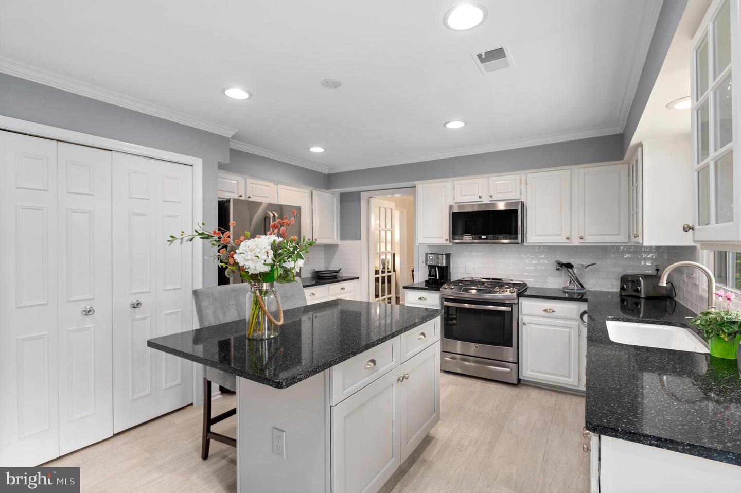 13110 NESTLEWOOD COURT