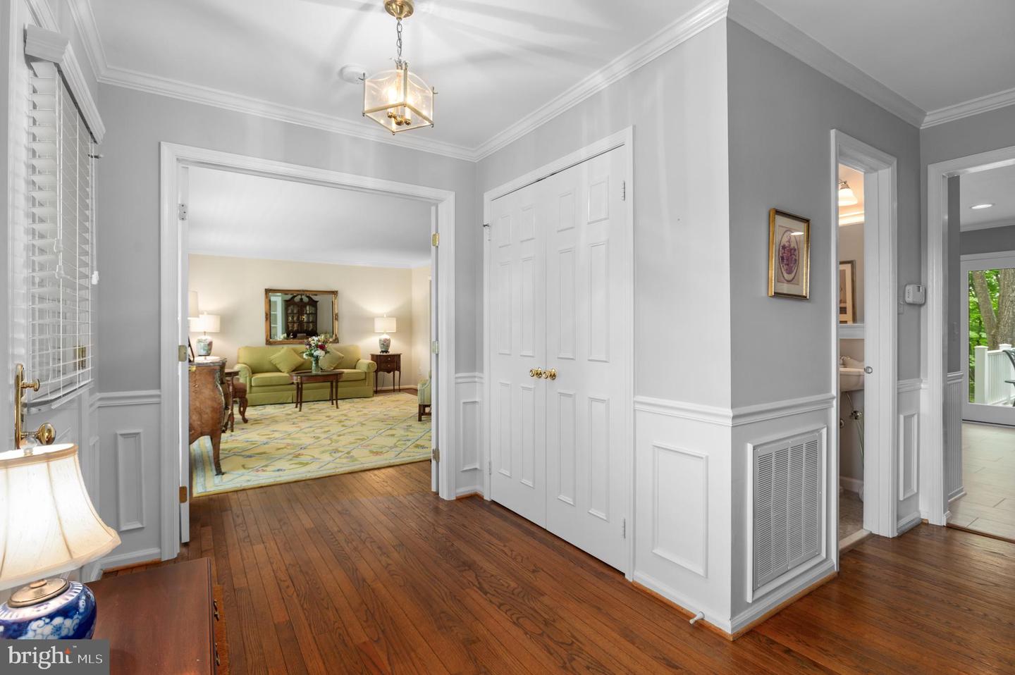 13110 NESTLEWOOD COURT