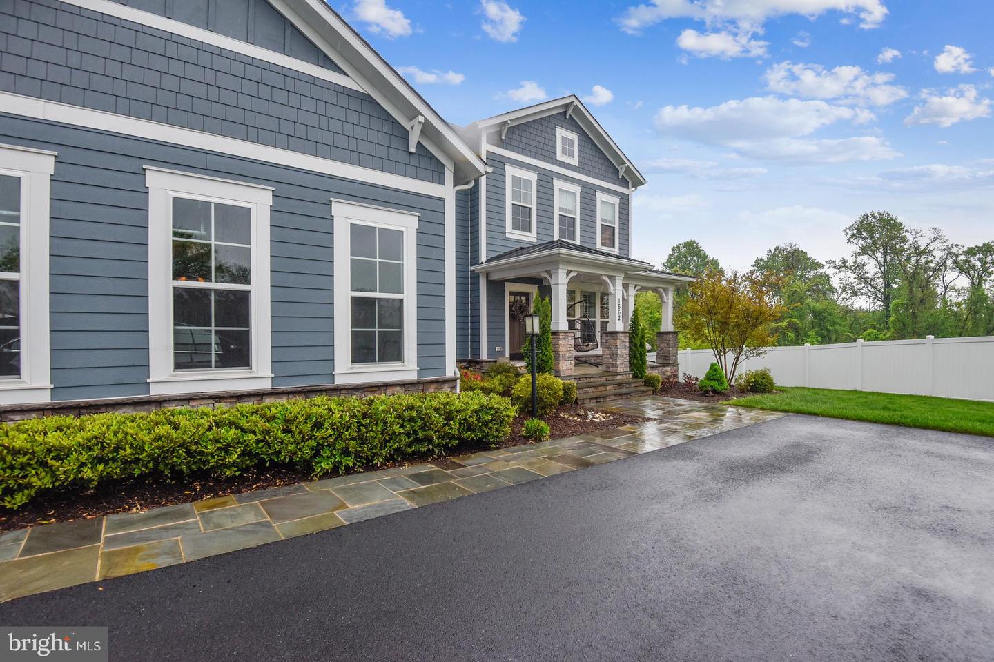 1662 TRAP ROAD