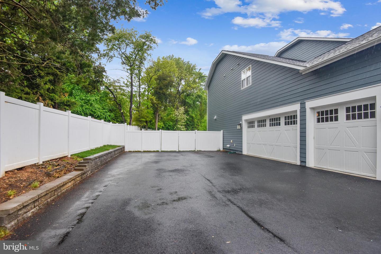 1662 TRAP ROAD