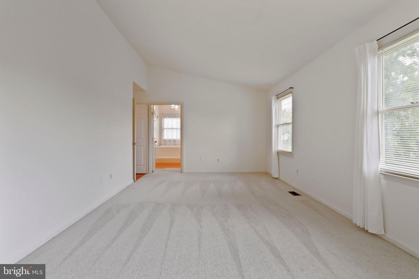 3528 ARMFIELD FARM DRIVE