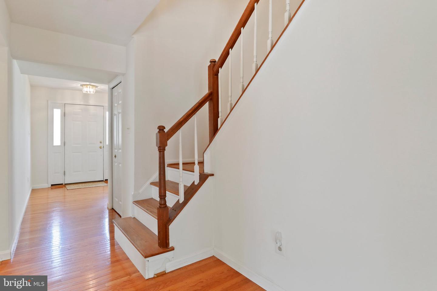 3528 ARMFIELD FARM DRIVE