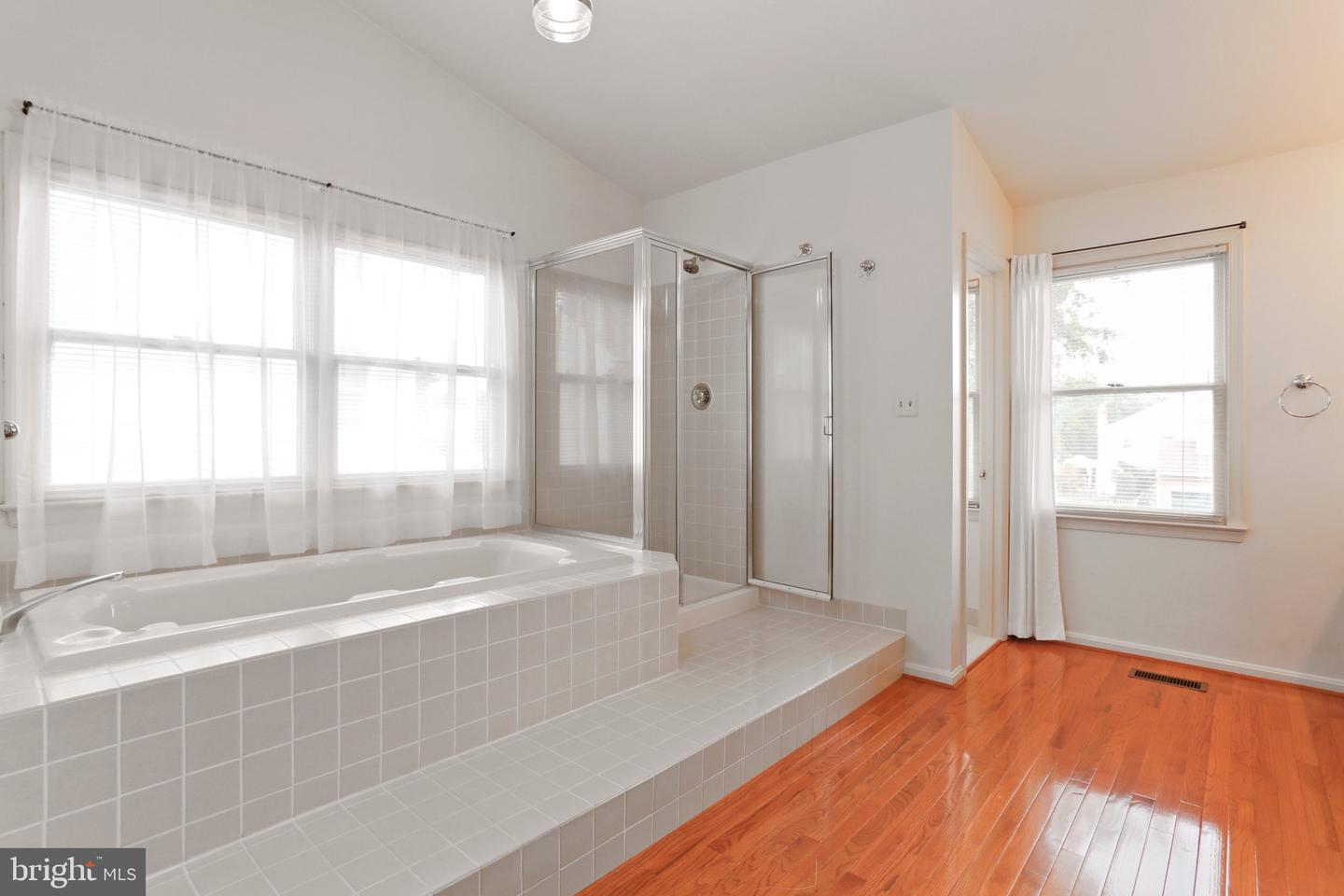 3528 ARMFIELD FARM DRIVE