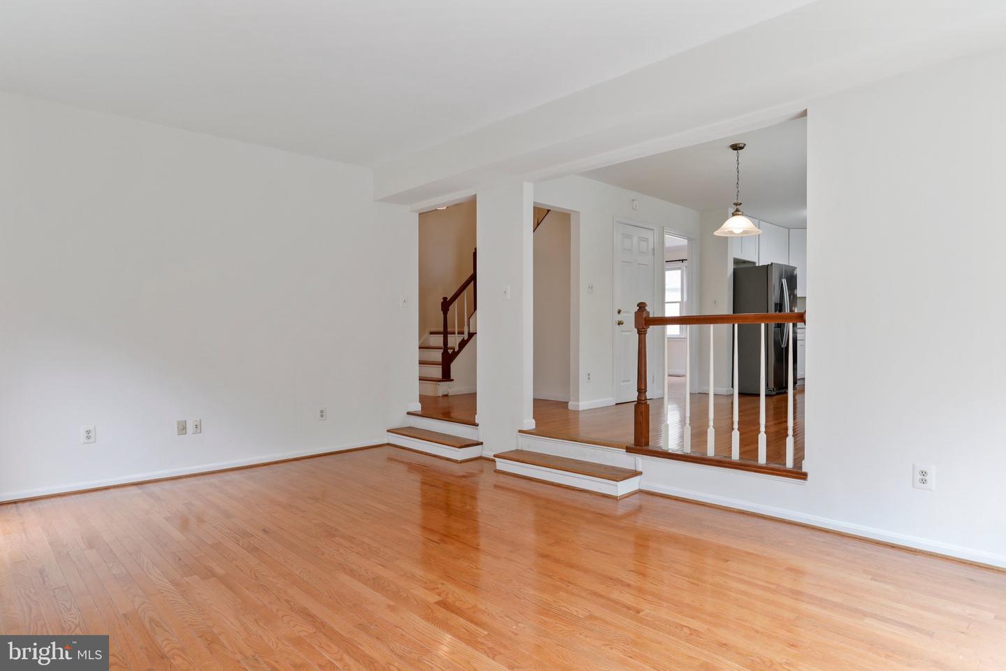 3528 ARMFIELD FARM DRIVE