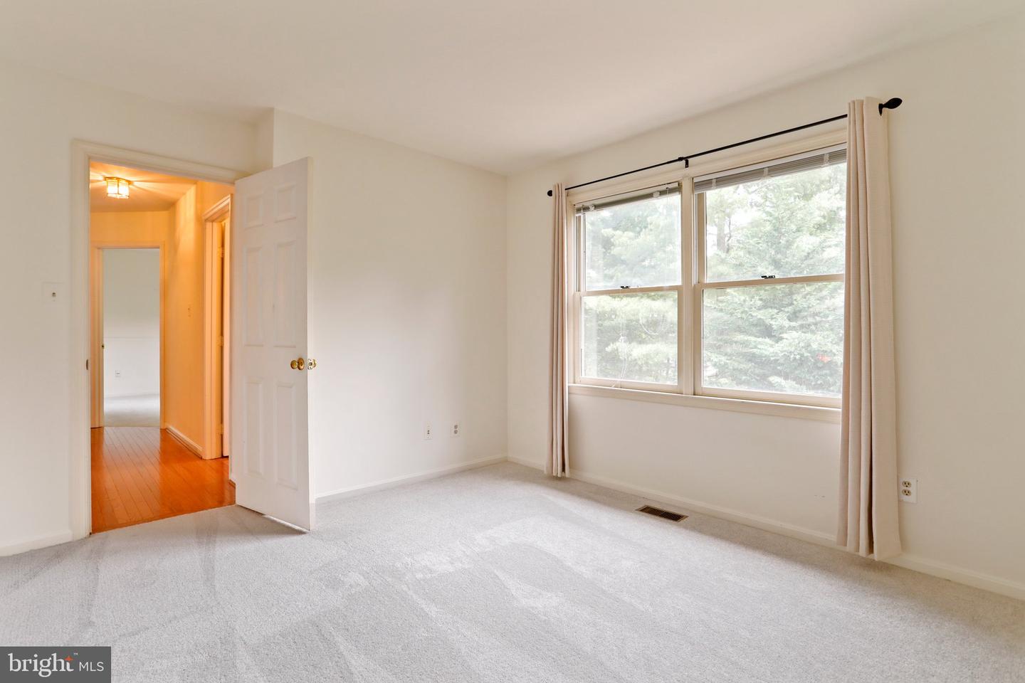 3528 ARMFIELD FARM DRIVE