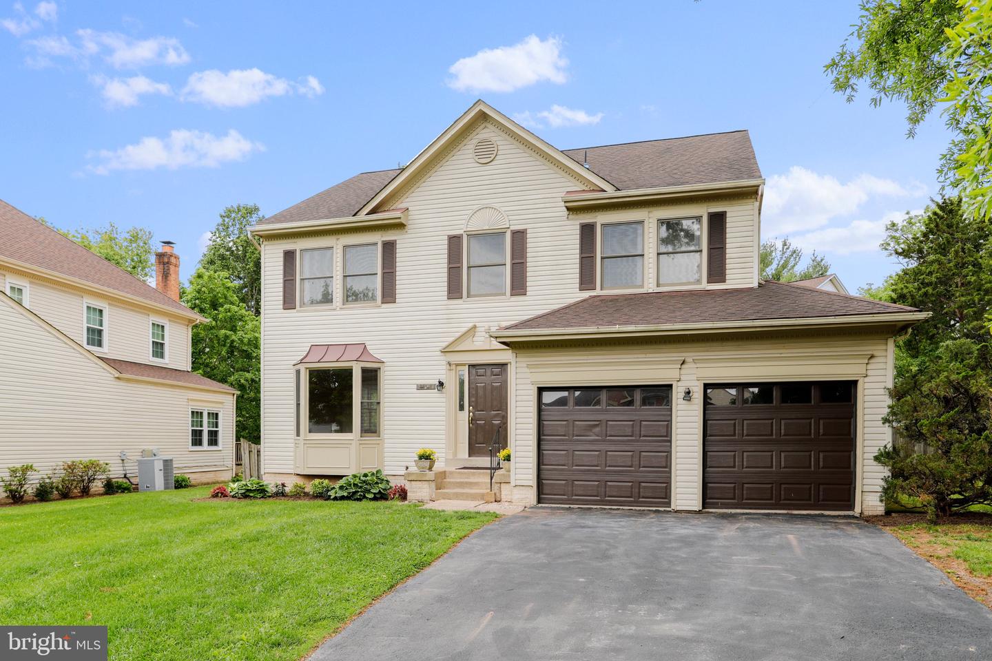3528 ARMFIELD FARM DRIVE