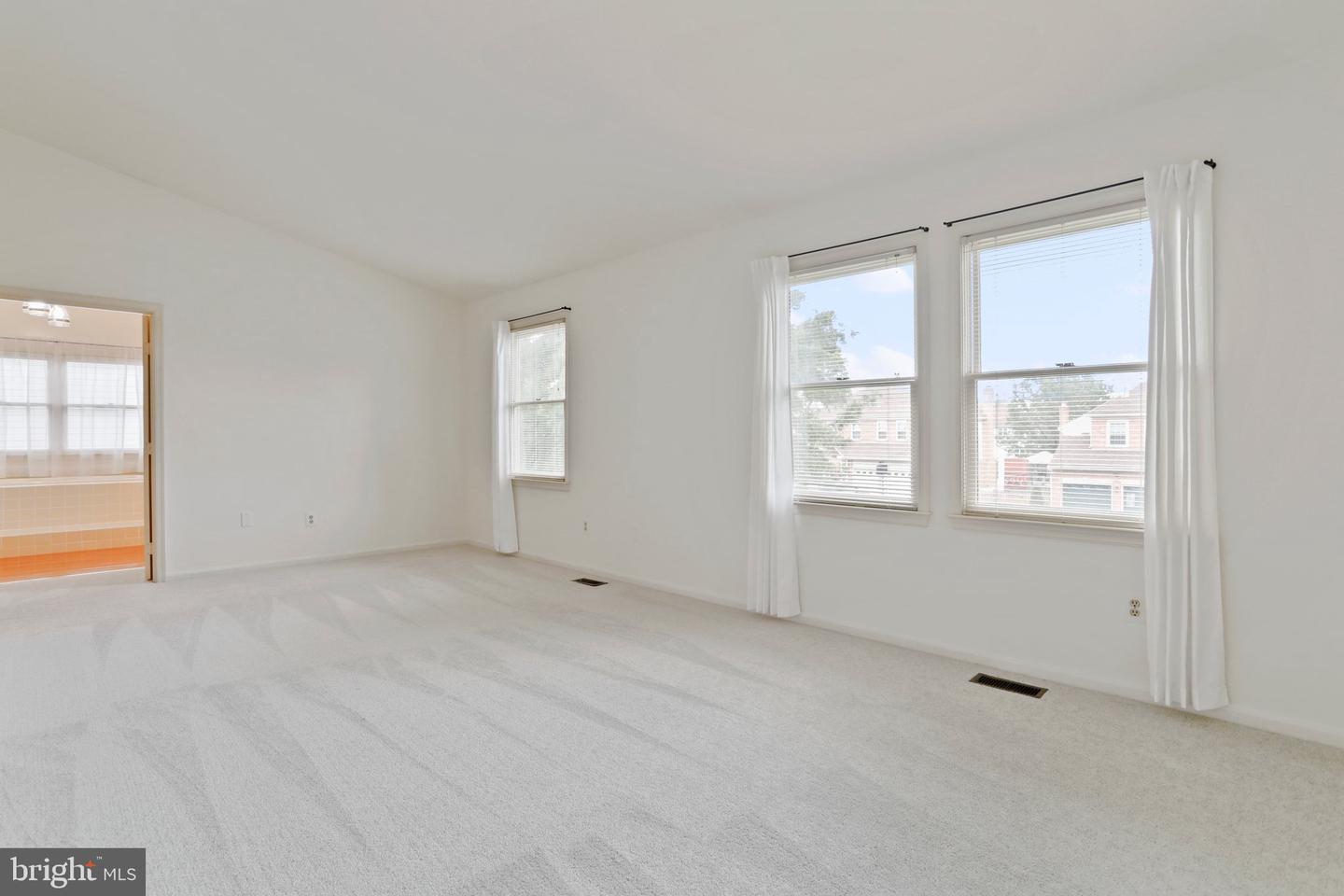3528 ARMFIELD FARM DRIVE