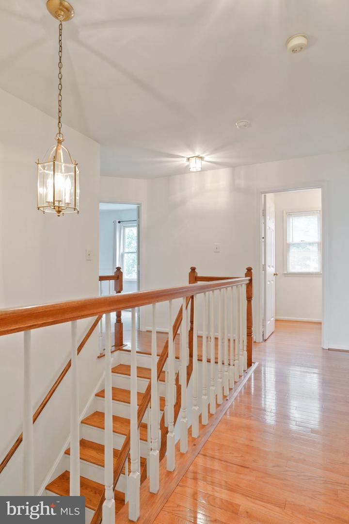 3528 ARMFIELD FARM DRIVE