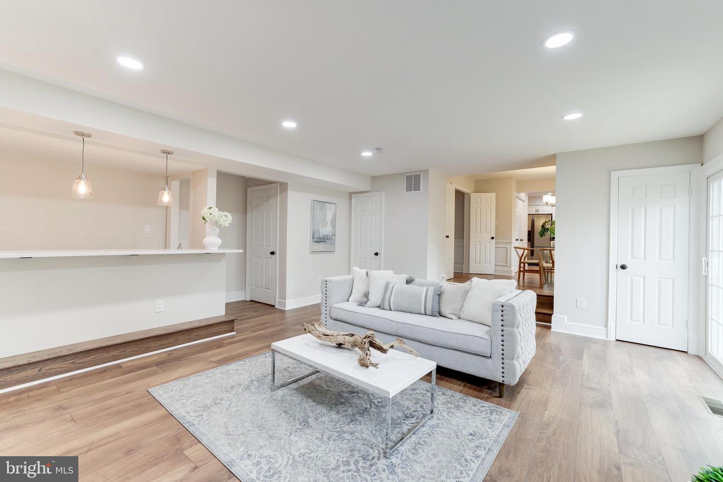 2706 BERRYLAND DRIVE