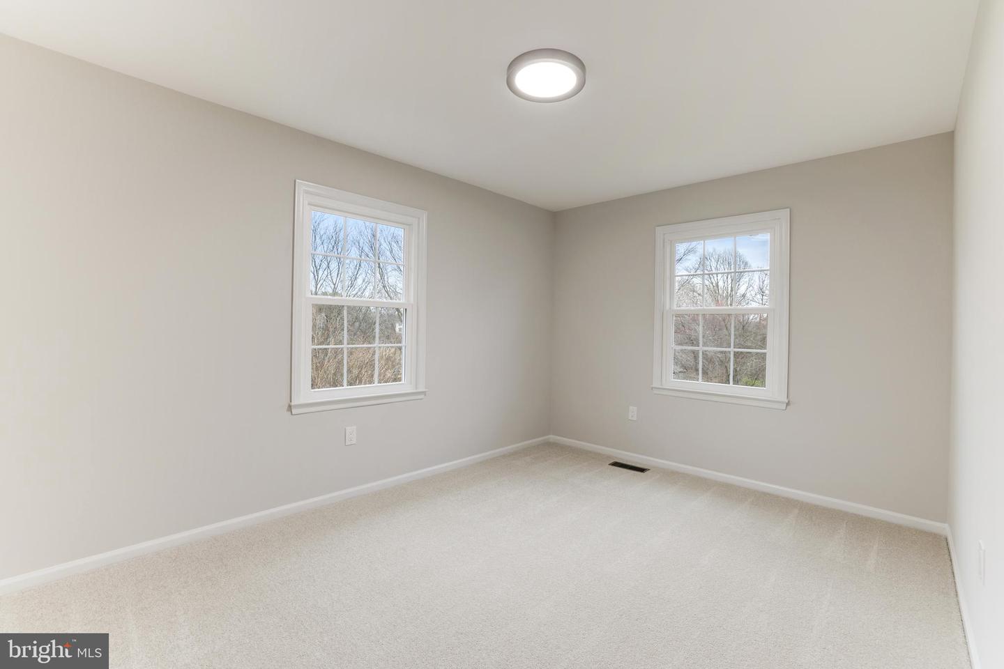 2706 BERRYLAND DRIVE