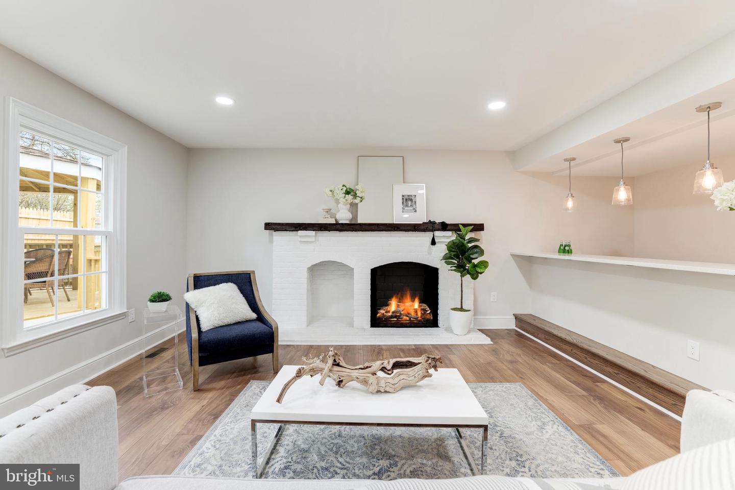 2706 BERRYLAND DRIVE