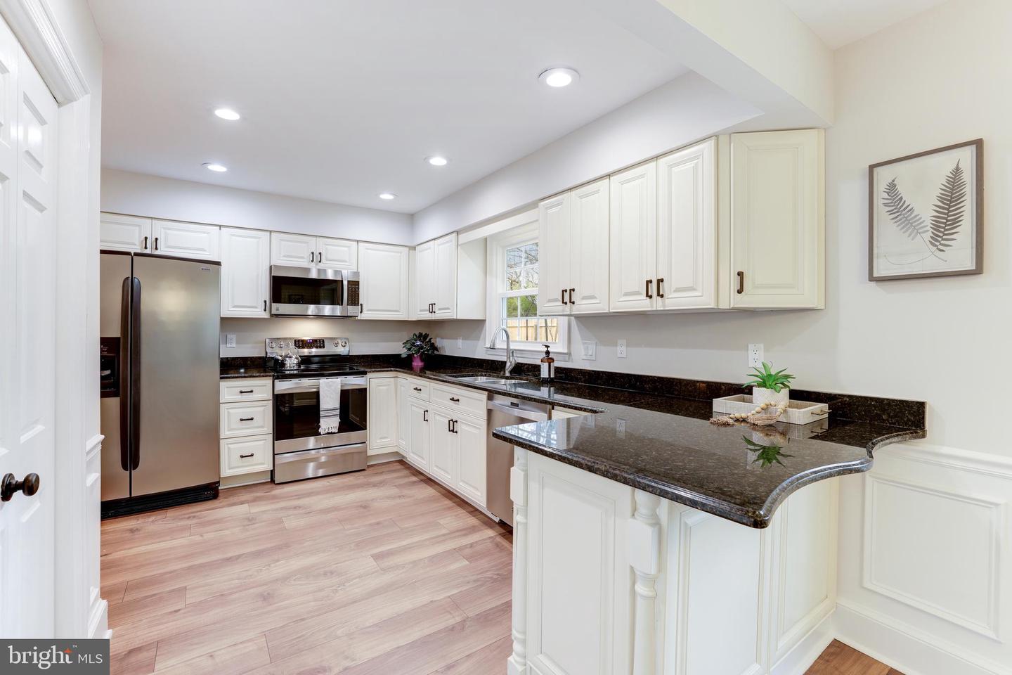 2706 BERRYLAND DRIVE