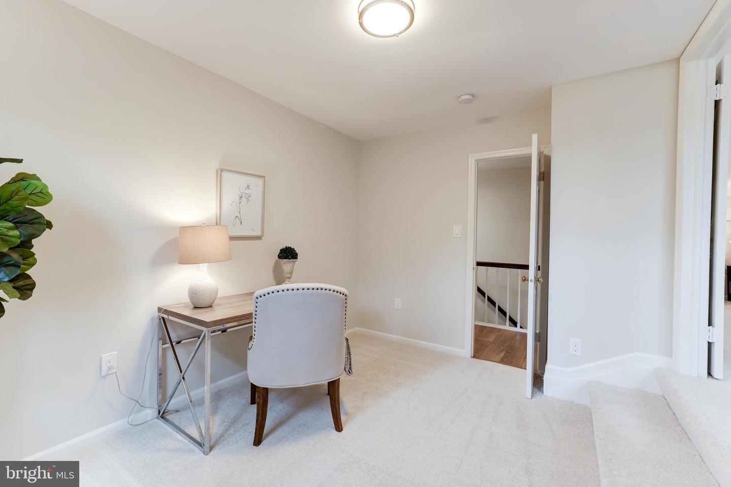 2706 BERRYLAND DRIVE