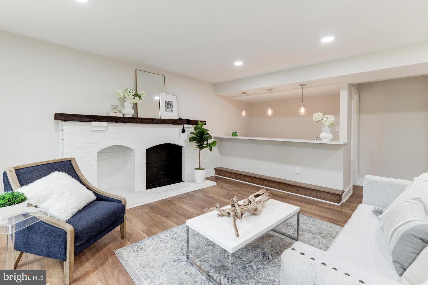2706 BERRYLAND DRIVE