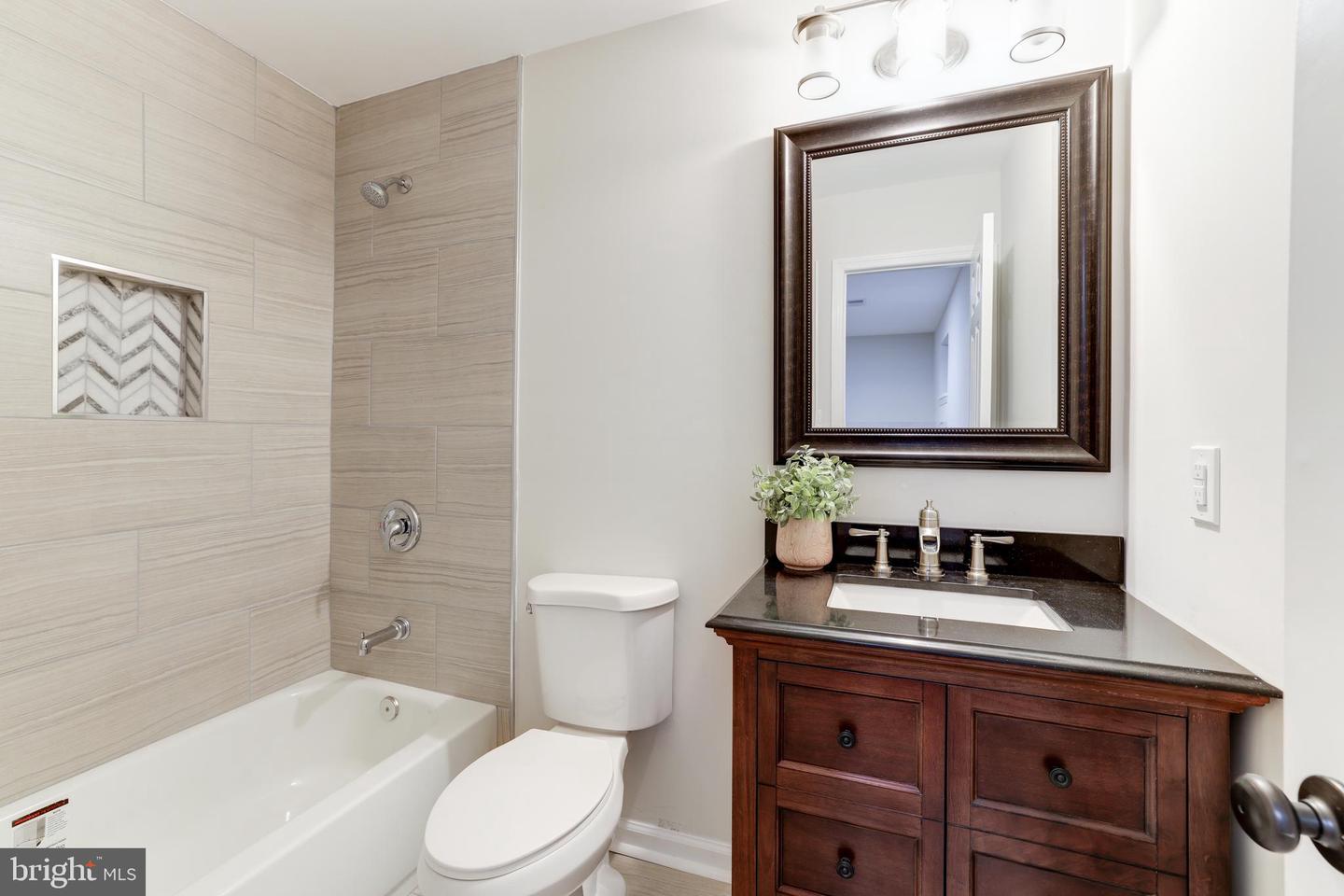 2706 BERRYLAND DRIVE