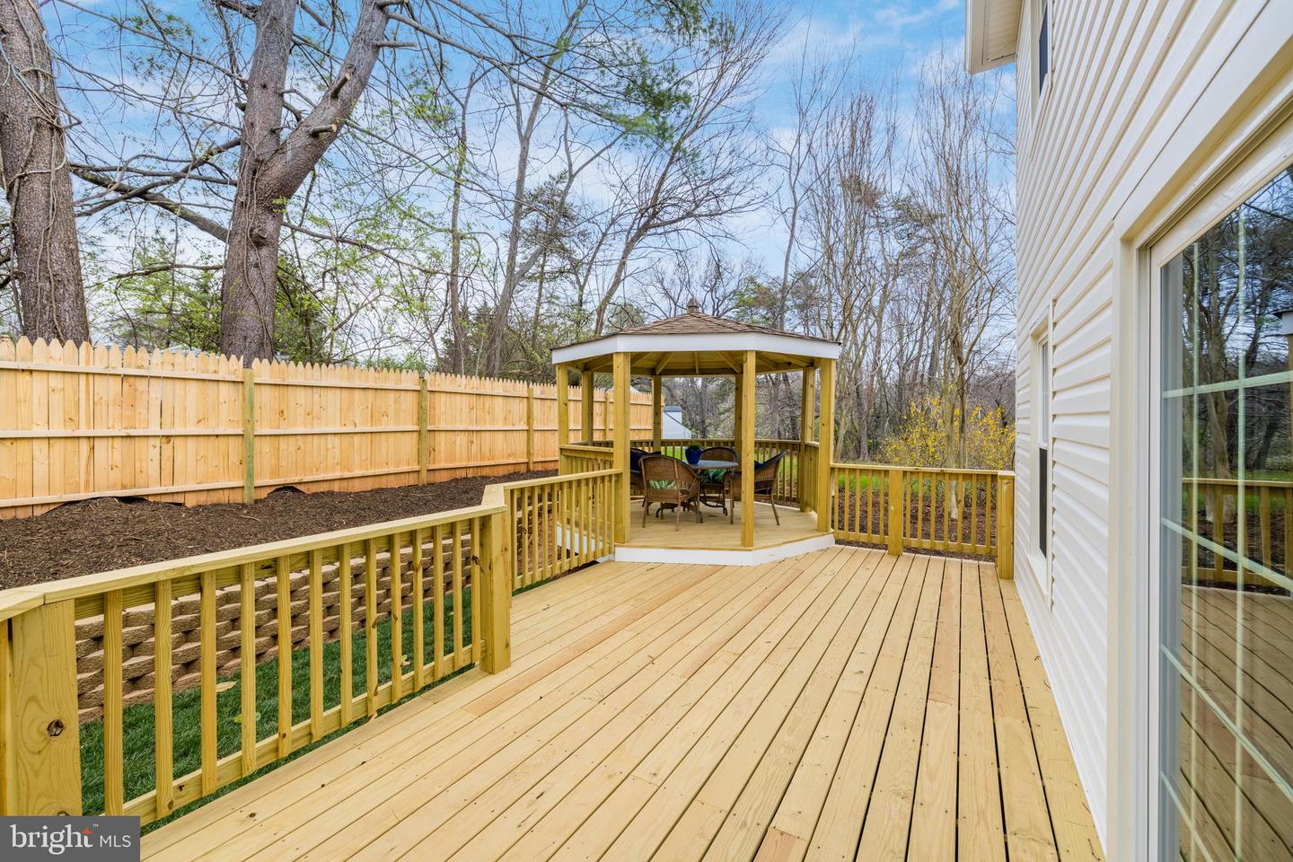 2706 BERRYLAND DRIVE