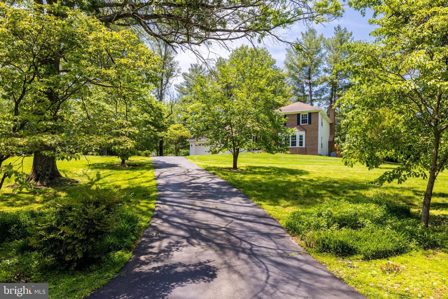 2706 BERRYLAND DRIVE