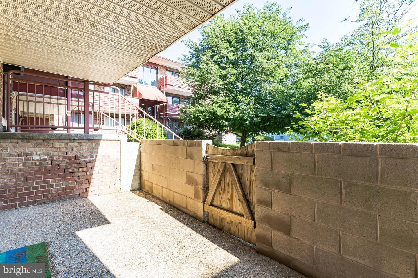 6431 RICHMOND HIGHWAY Unit: 101