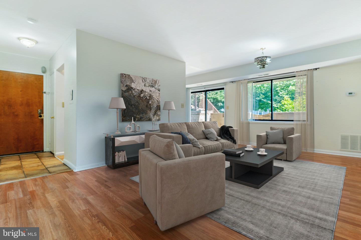 6431 RICHMOND HIGHWAY Unit: 101