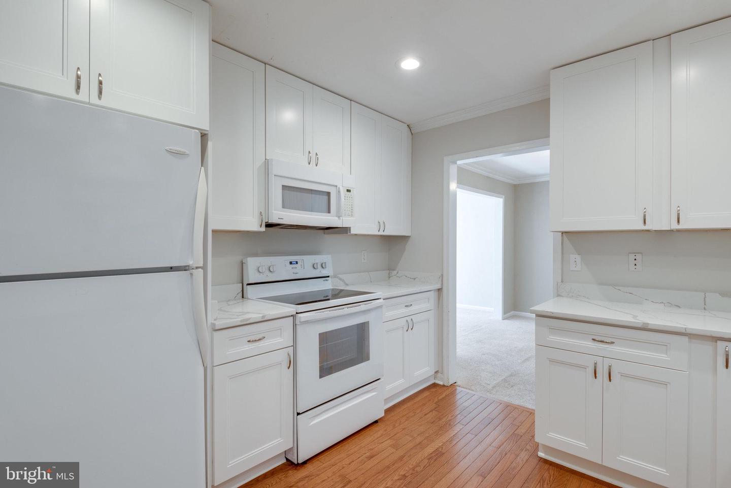 1419 BAYSHIRE LANE