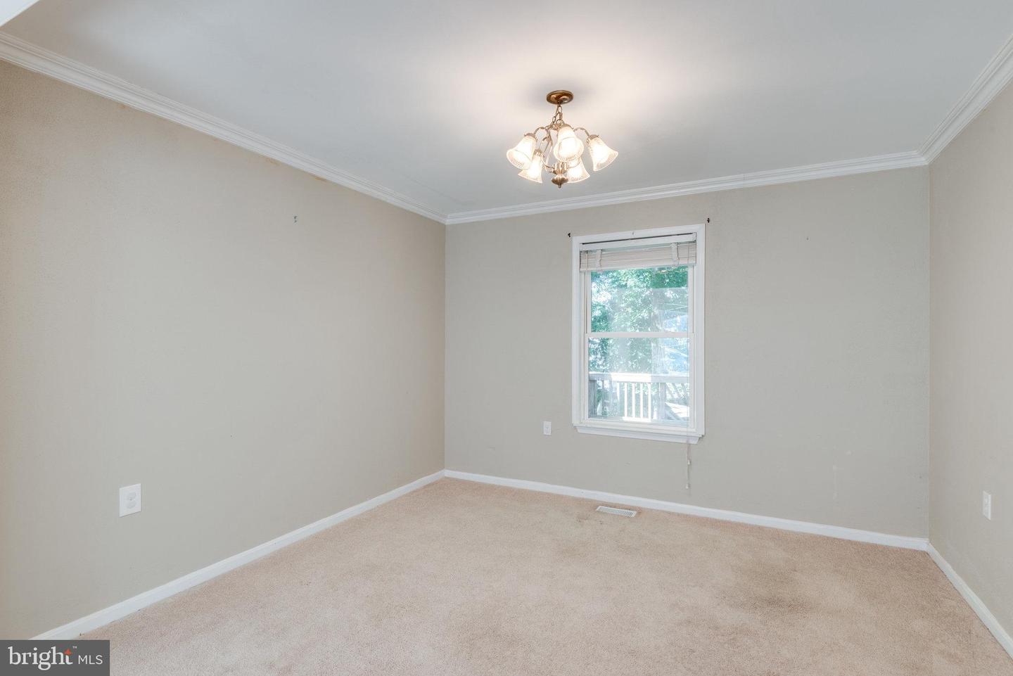 1419 BAYSHIRE LANE
