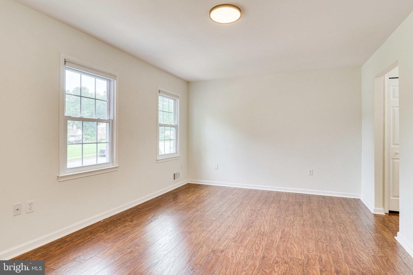4809 TABARD PLACE