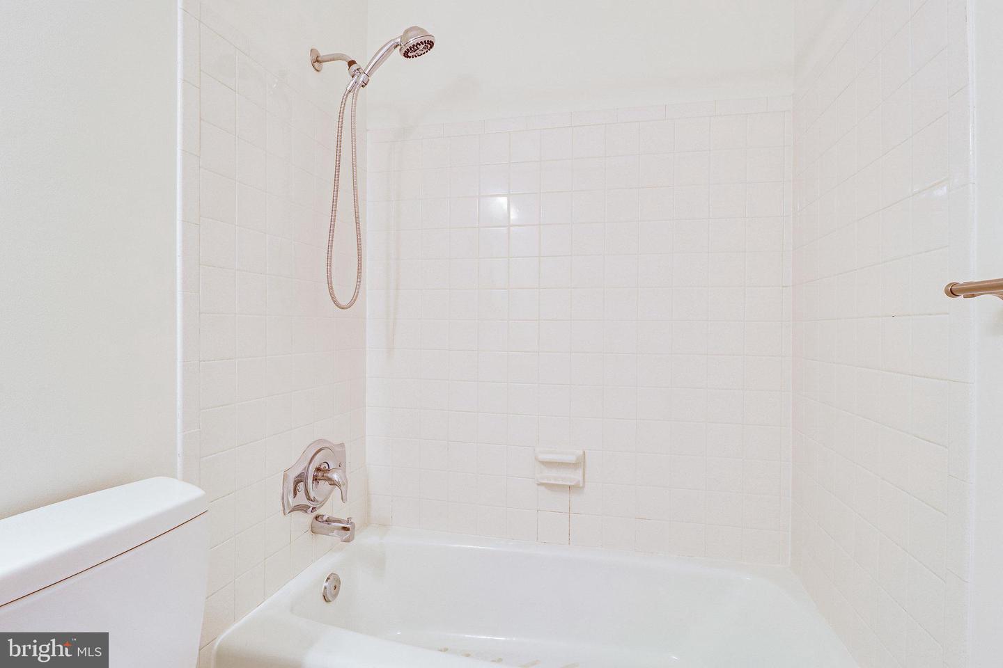4809 TABARD PLACE