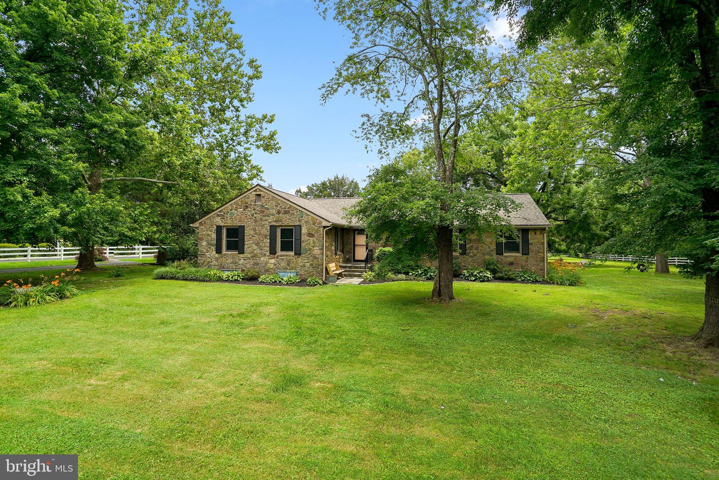 15027 BRADDOCK ROAD
