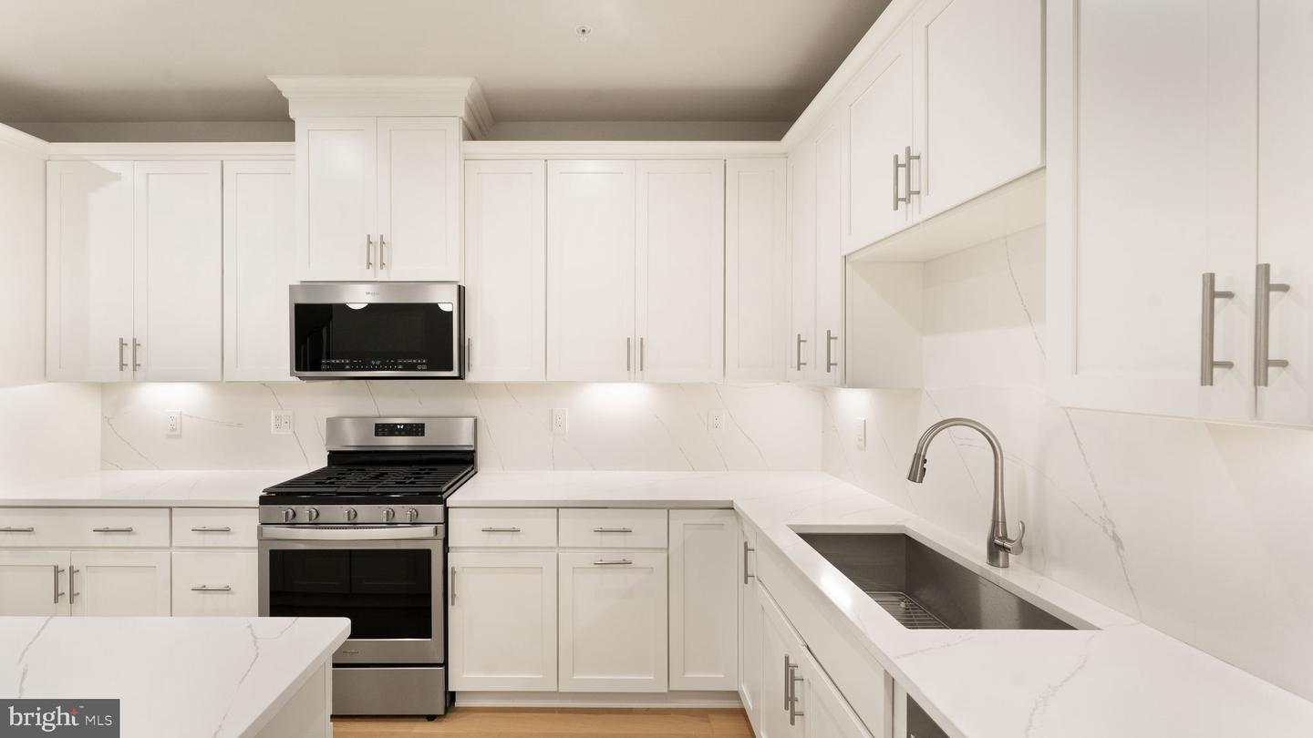 4725 TATUM MILL WAY Unit: 601