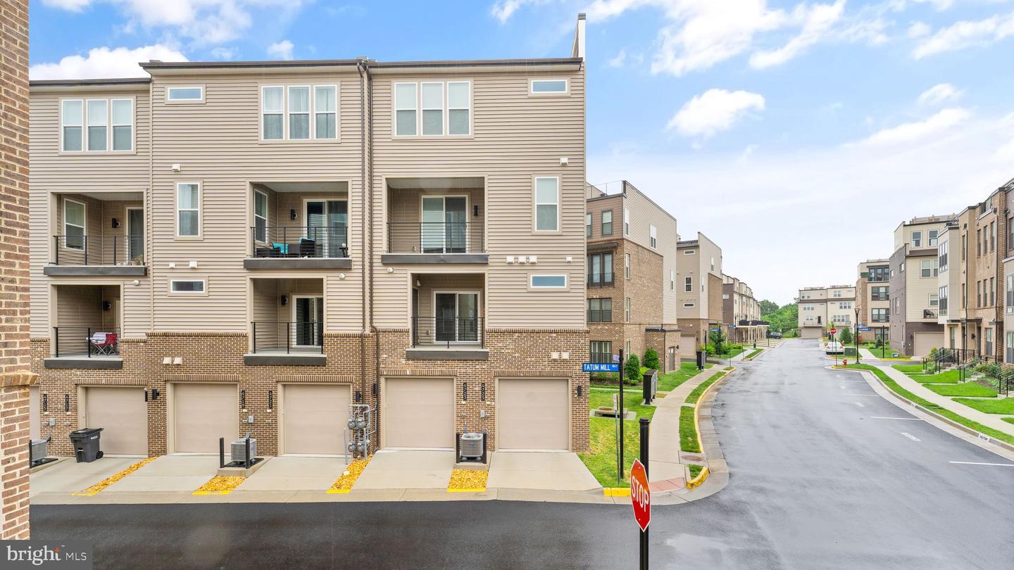 4725 TATUM MILL WAY Unit: 601