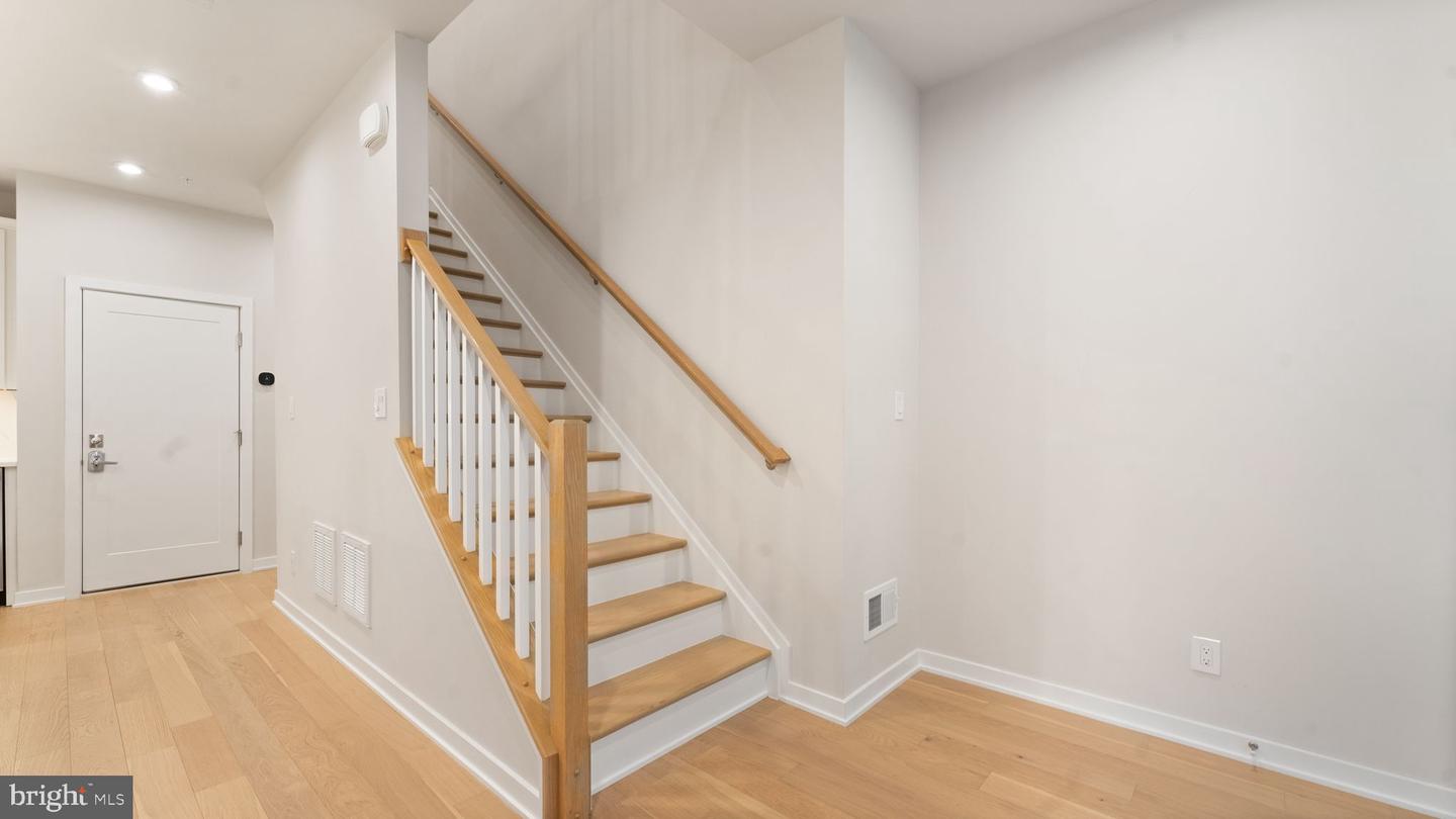 4725 TATUM MILL WAY Unit: 601